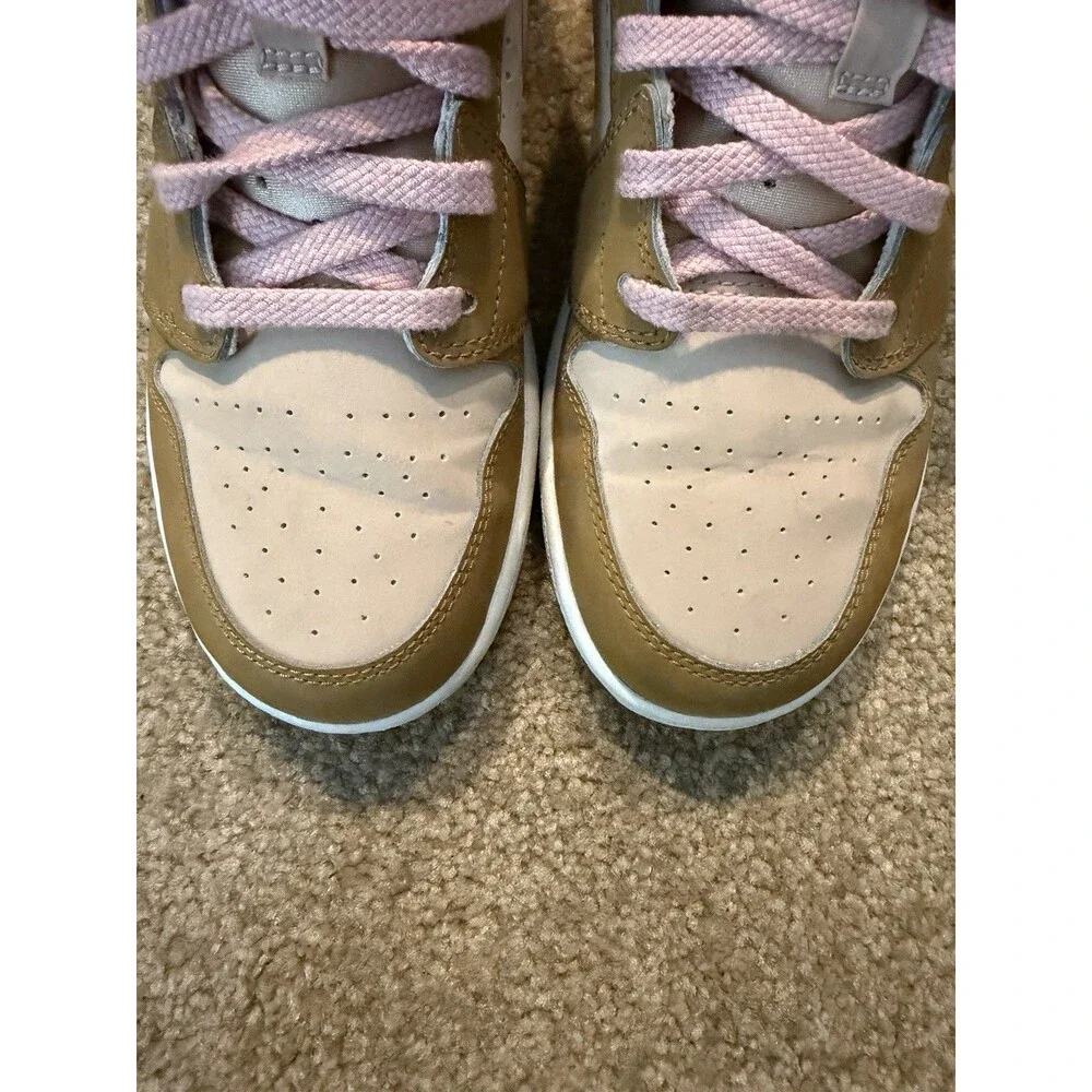 Grade School Jordan 1 Mid Retro Bunny Style Code 724072-730 Size 5.5Y No Box